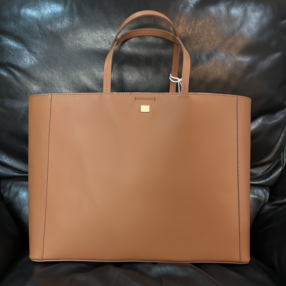 🔥🔥🔥NEW Frame Le Signature Leather Tote - Picture 7 of 15